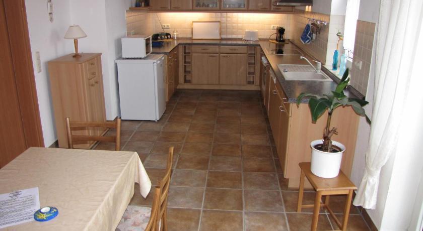 Pension Am Deich Kroslin Room photo