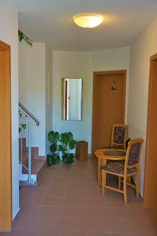 Pension Am Deich Kroslin Exterior photo